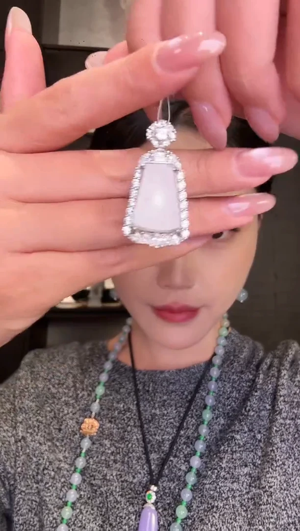 颈饰银S925镶嵌翡翠64