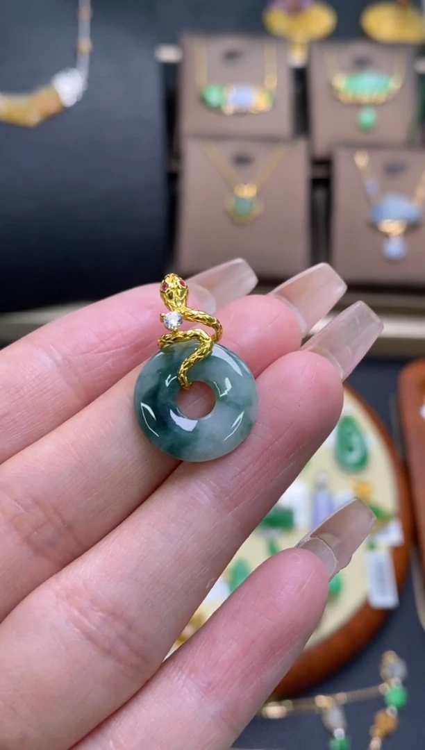 【闪购商品】翡翠颈饰银S925镶嵌净货18382