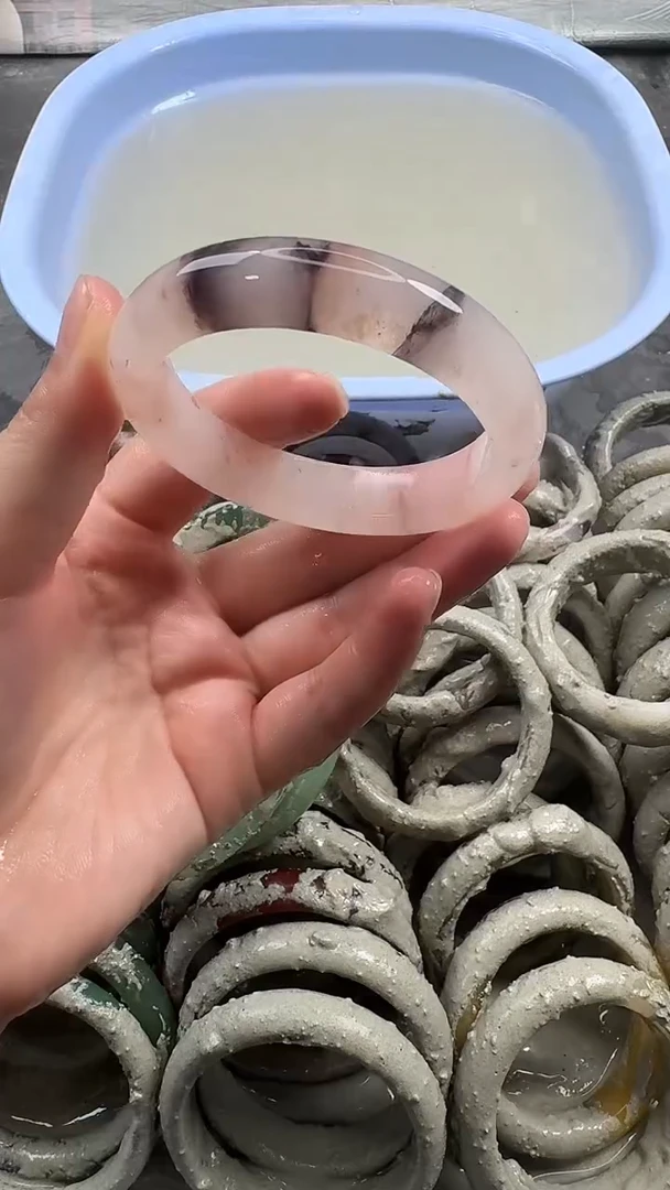 未镶嵌手镯石英质玉5
