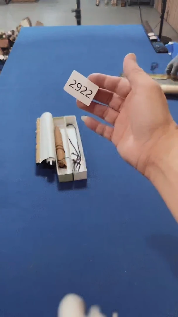 日瓷字画直播间开播中