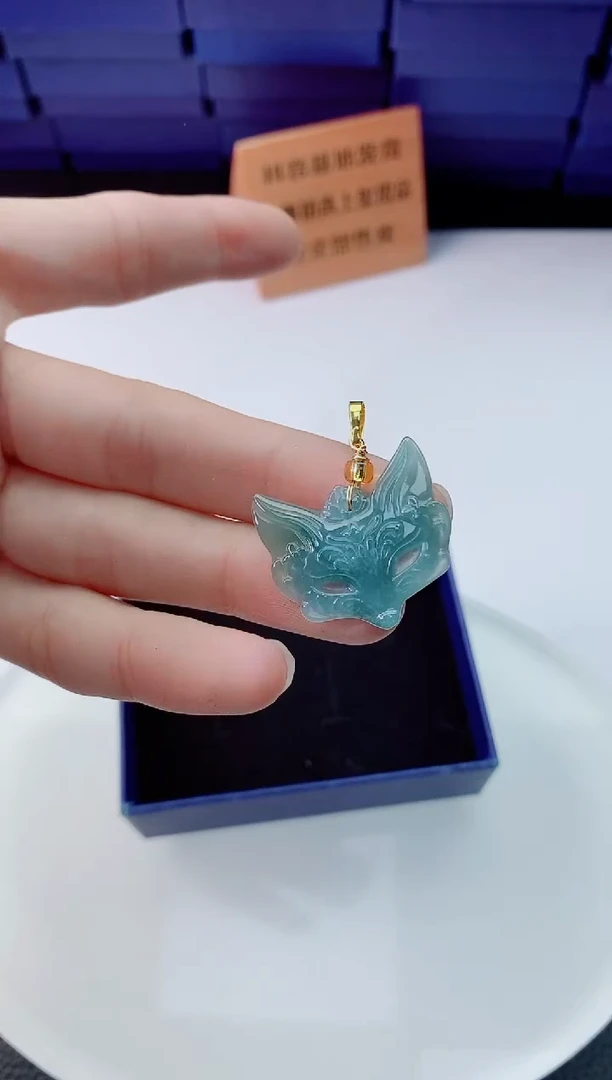 翡翠未镶嵌颈饰11111111