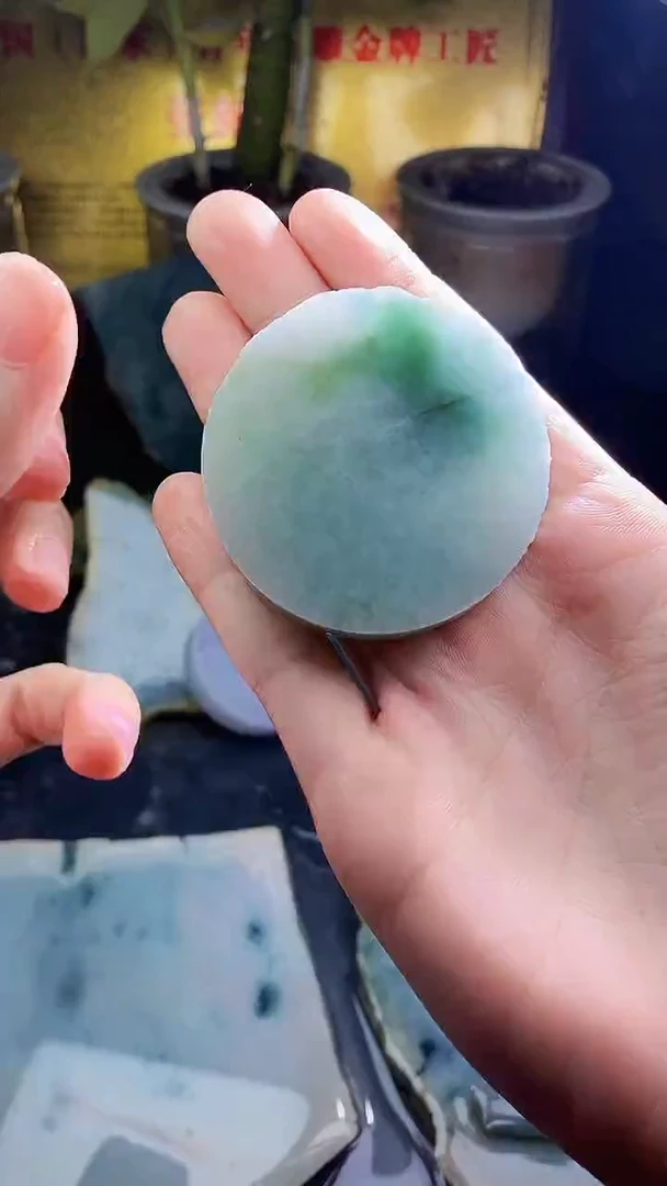 未镶嵌挂件翡翠小雨63