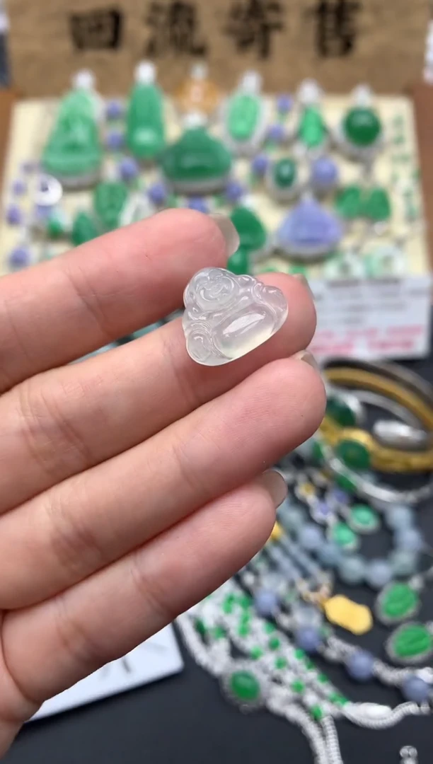 【闪购商品】翡翠颈饰未镶嵌65-中国好珍宝