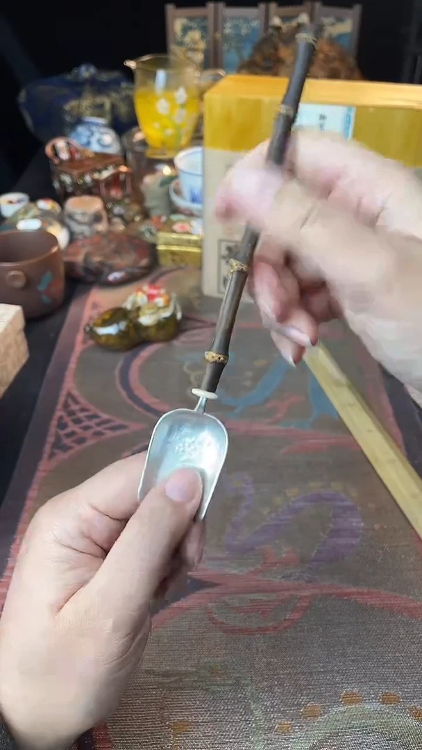 瓷片莯****?散瓷默认微瑕，看清尺寸品相再拍