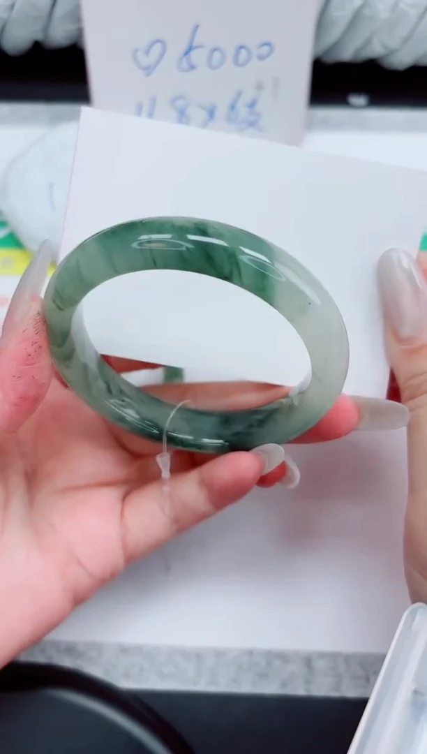 石英质玉手镯未镶嵌127-54.5