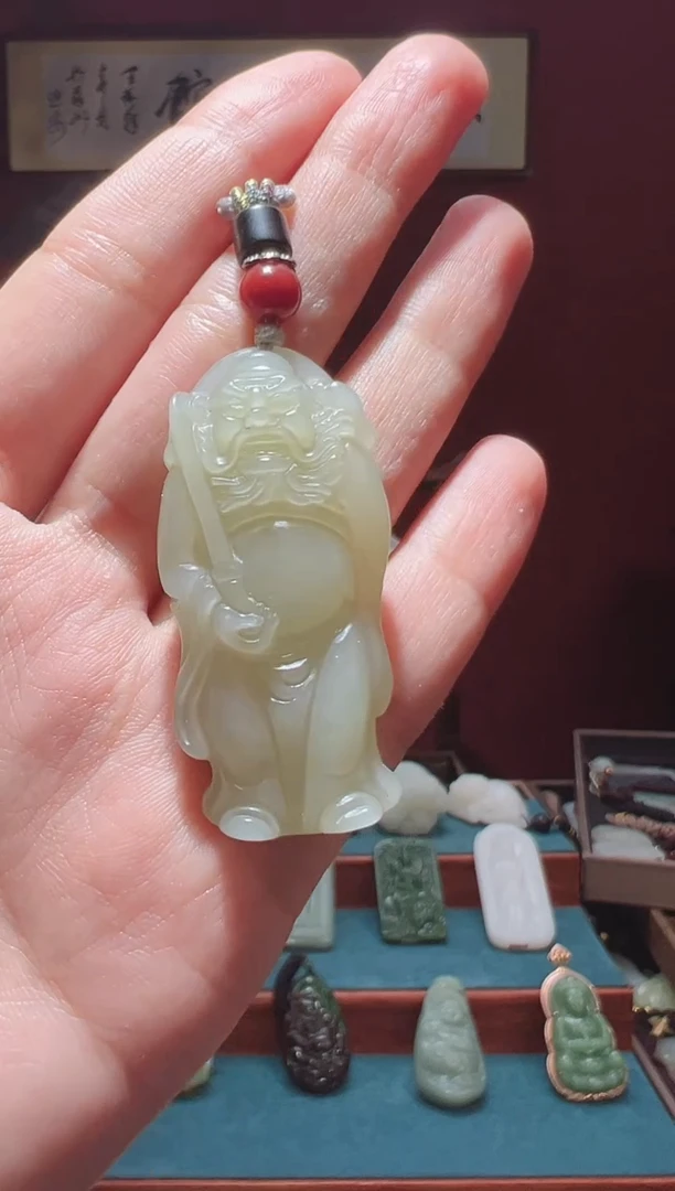 和田玉未镶嵌吊坠(不含链)1