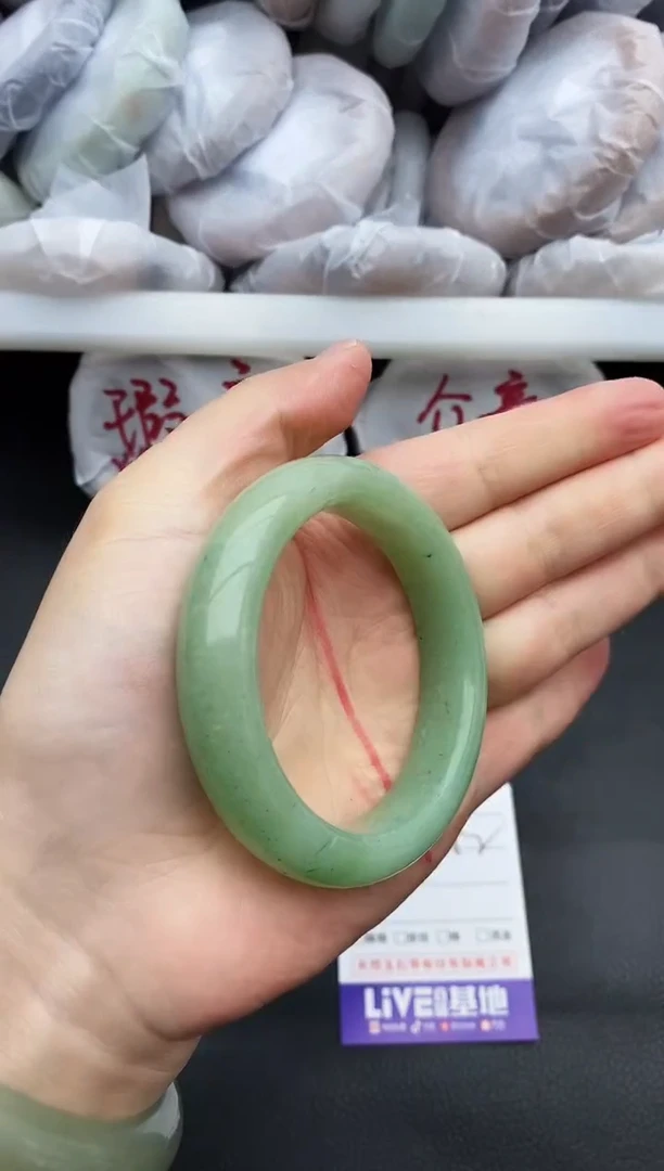 未镶嵌手镯石英质玉瑕疵21+51/52