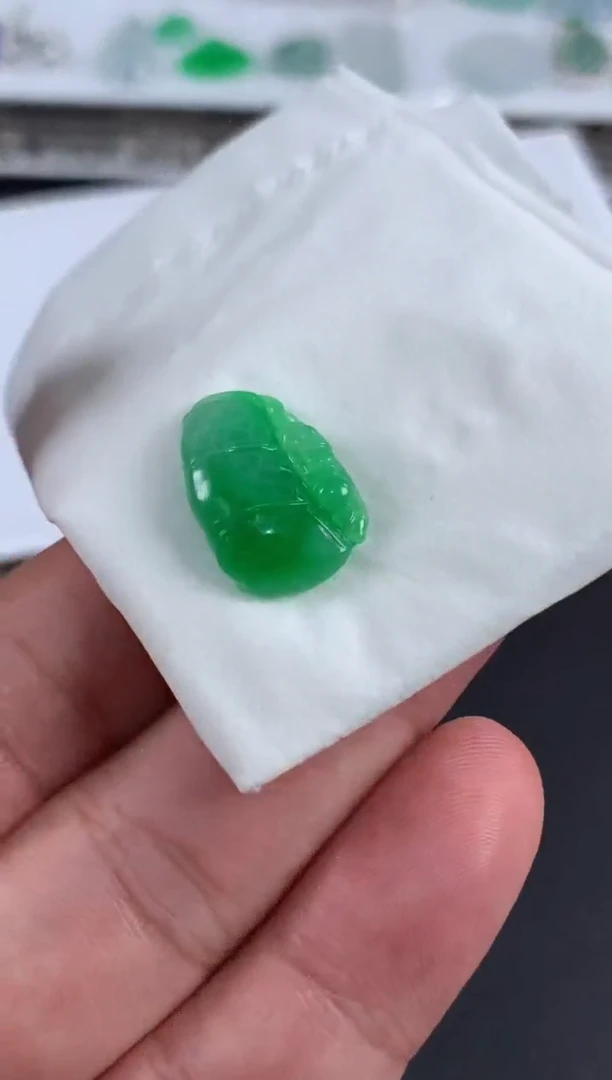 未镶嵌定制翡翠开***4翡翠