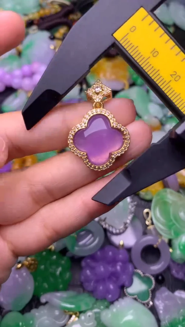 颈饰未镶嵌翡翠缅甸翡翠吊坠