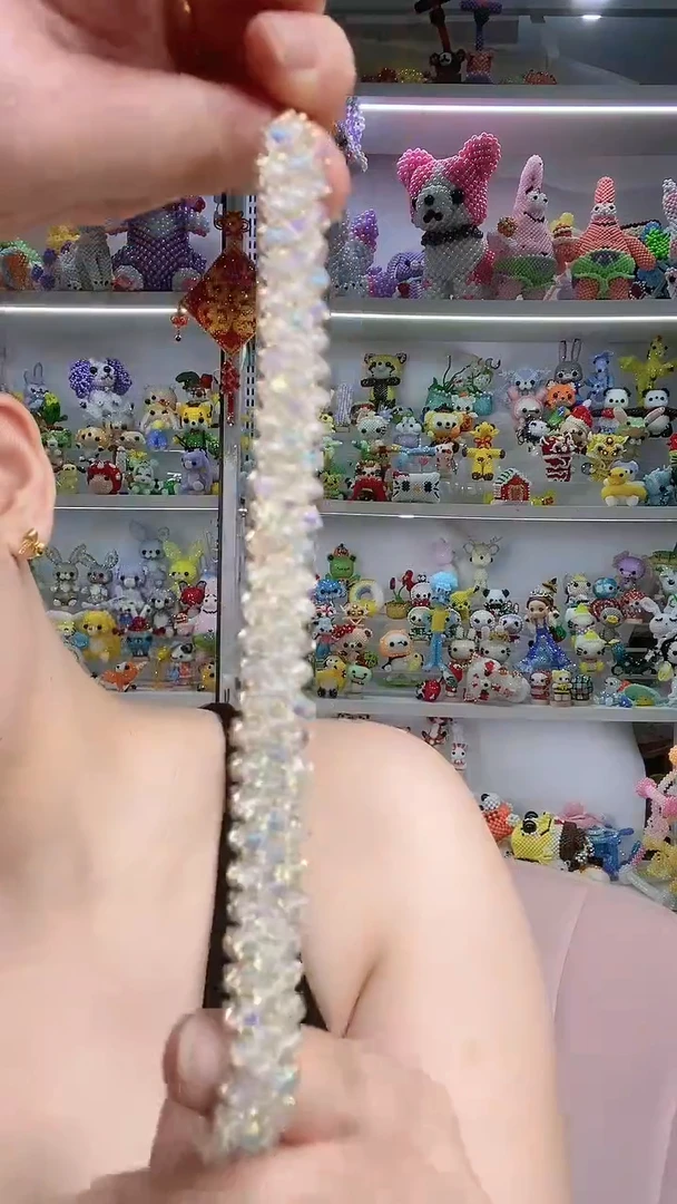 玻璃1830卡4波光粼粼红顶色手链