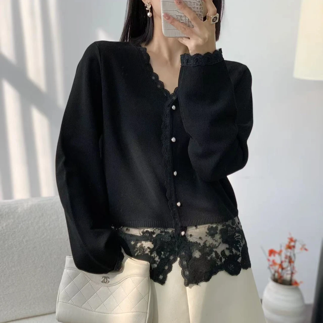 【苗姐优选】2025春季新款简约气质拼接蕾丝花边V领针织开衫3522QR