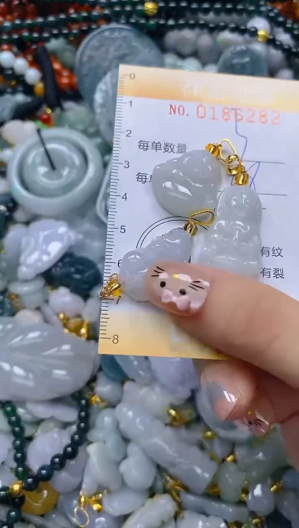翡翠未镶嵌颈饰闪购0186282多样性发其一