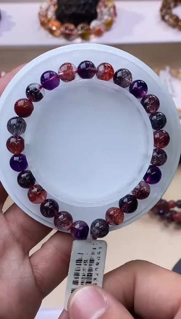 【闪购商品】水晶手链未镶嵌黑加仑超七7m+