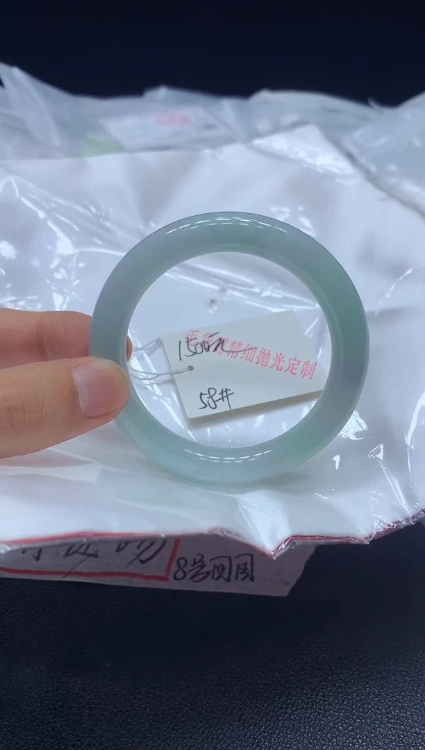 定制翡翠毛货手镯需精细抛光未镶嵌 A104
