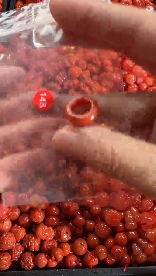 【闪购商品】南红玛瑙颈饰未镶嵌1