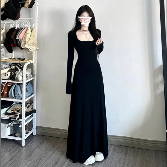 原版赫本风方领长袖打底连衣裙女秋季针织高级感内搭长裙子2210