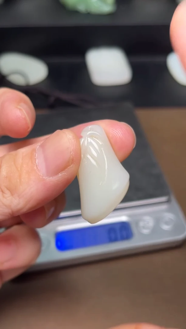 颈饰未镶嵌和田玉14