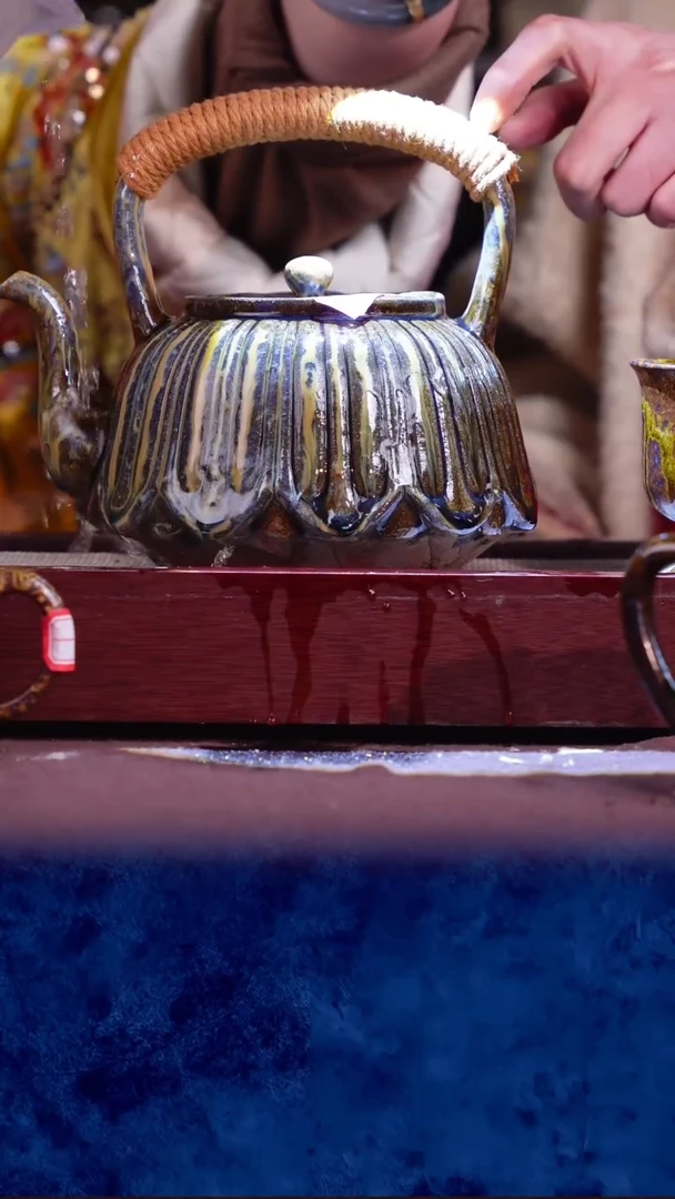 紫砂 宜兴紫砂GFY  沉香  煮水提梁