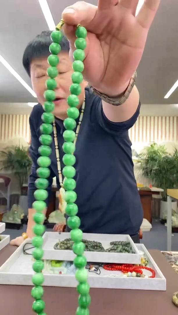 【闪购商品】翡翠颈饰未镶嵌项链