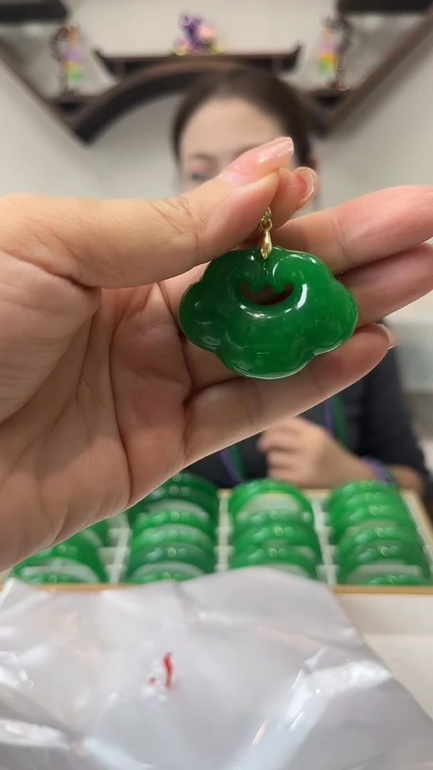 【闪购商品】砖雕a29 手工雕刻吊坠