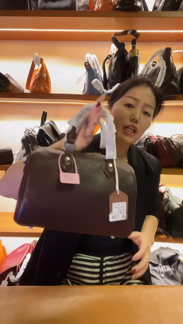 牛皮（革）高端订制时尚百搭女士手提斜跨包