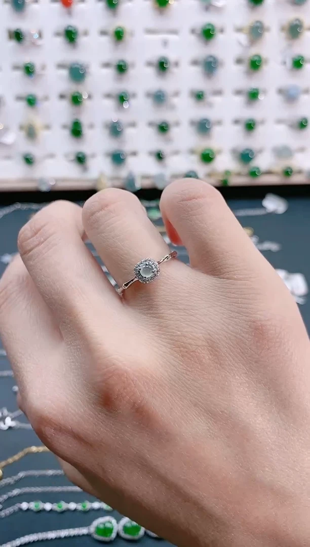 【闪购商品】翡翠戒指银S925镶嵌天然翡翠