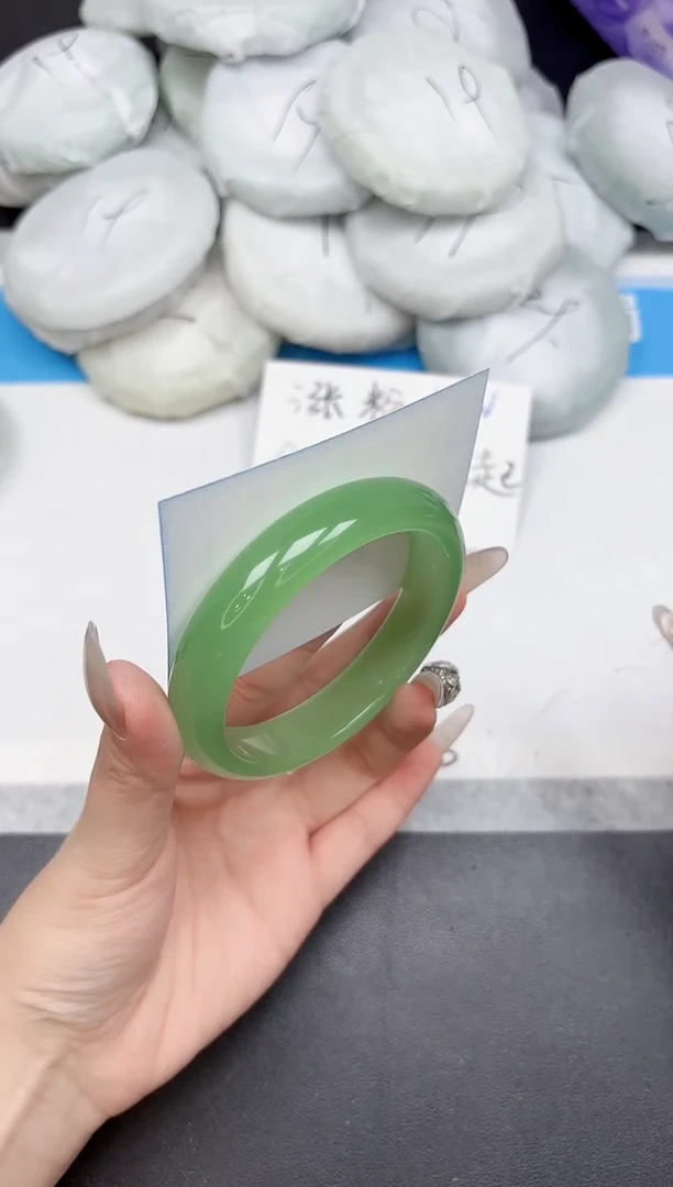未镶嵌手镯石英质玉336-57-58