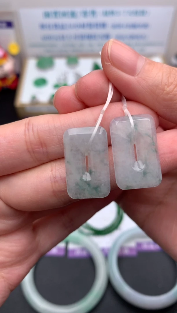 【闪购商品】定制翡翠未镶嵌模式推广期24小时鉴赏期