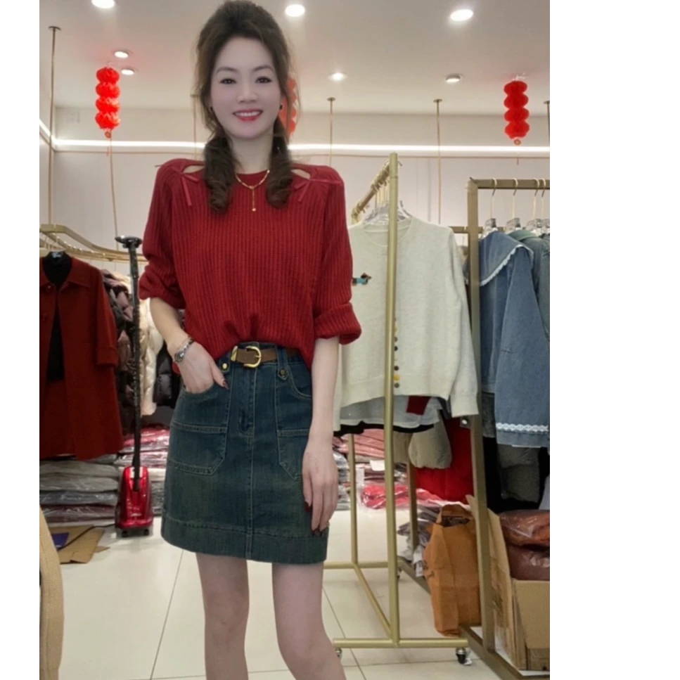 2025春季新款时尚百搭显瘦减龄肩部镂空上衣