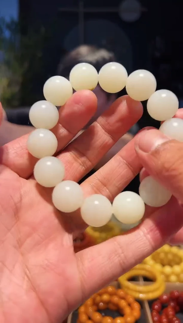 手串未镶嵌和田玉16+单圈