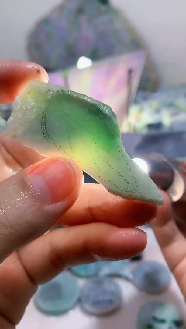 裸石翡翠搁**鱼0蒙0翡翠珠宝71