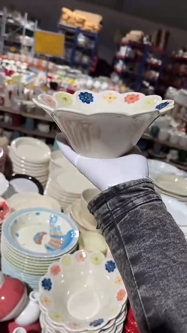 陶瓷花朵斗笠碗微瑕 凑满20元包邮