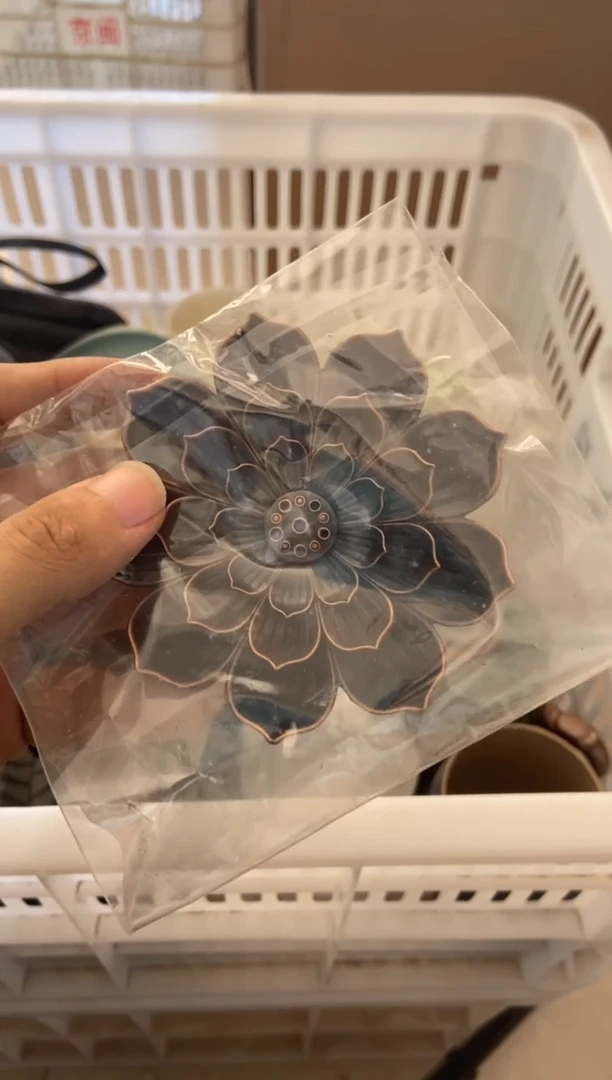 杯无运费险有瑕疵的摄影的产品有使用过的痕迹有点脏介意勿拍