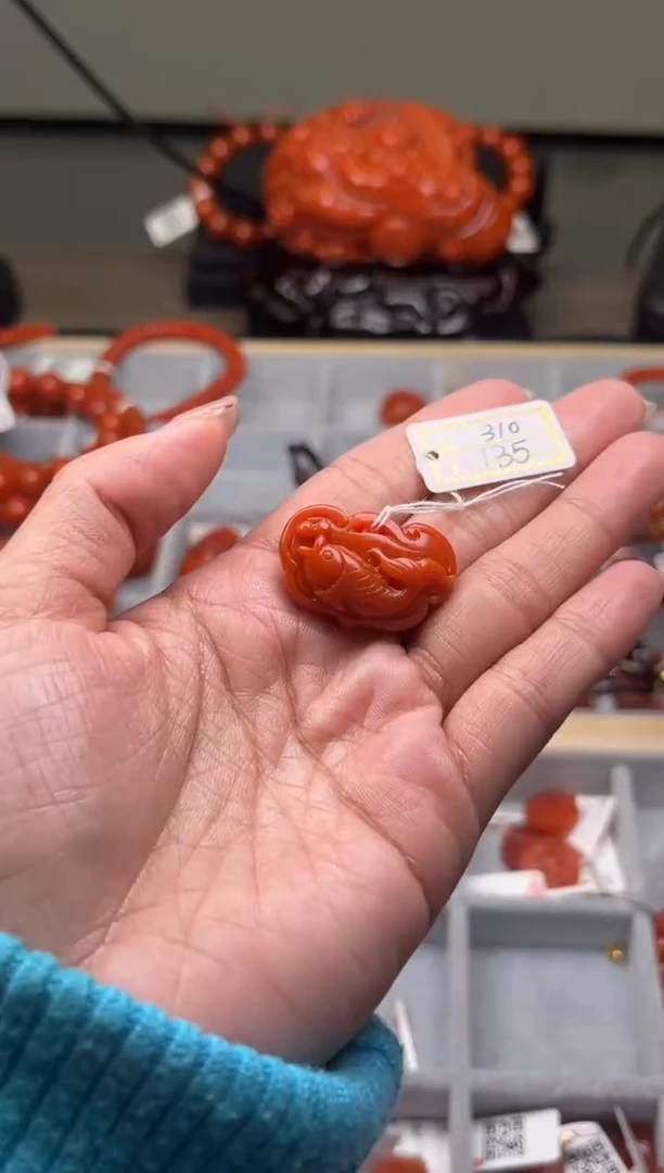 【闪购商品】南红玛瑙珠宝奇石未镶嵌310