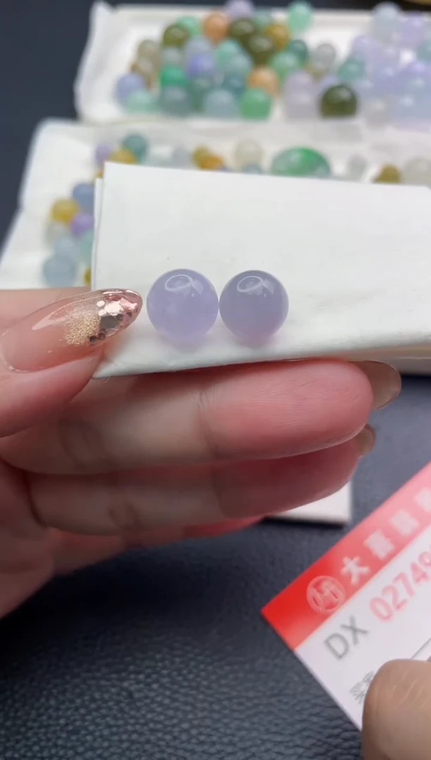 未镶嵌定制翡翠r****嘉珠子