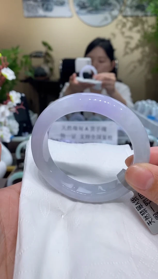 翡翠手镯未镶嵌翡翠56.4