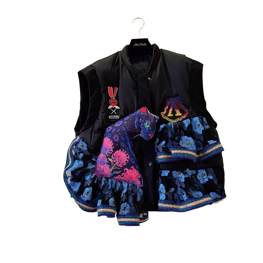 ATT潮牌女2024冬欧洲站度假风甜美拼接花卉公仔刺绣重工马甲