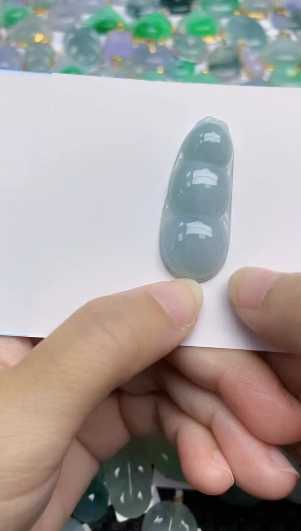 翡翠未镶嵌颈饰天然翡翠A货