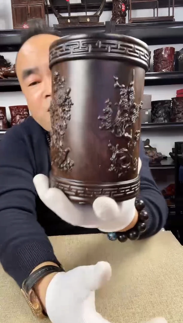 木老李红木工艺品梅兰竹菊笔筒
