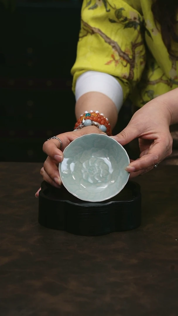 【闪购商品】W宝丰宋官窑原产地仿古釉汝瓷牡丹碟