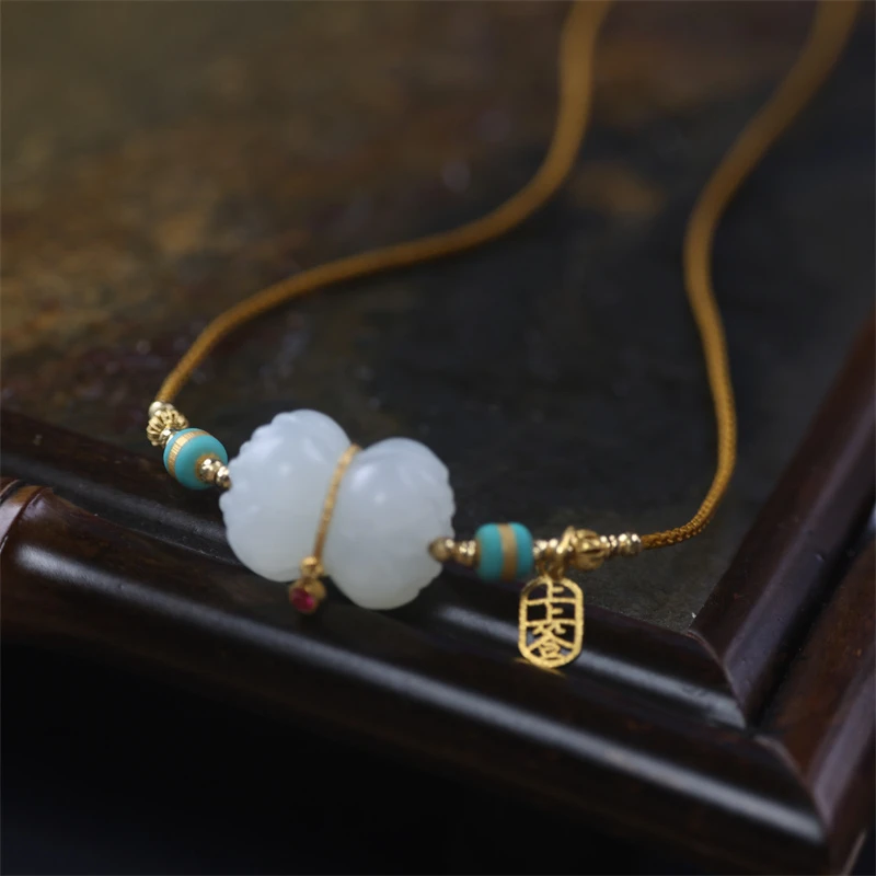 18k和田玉羊脂白玉锁骨链/多样性发其一