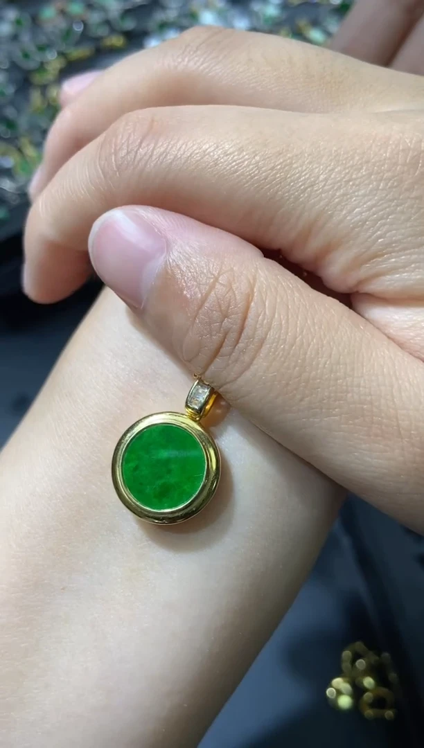 未镶嵌定制翡翠天然翡翠A货21黄拖