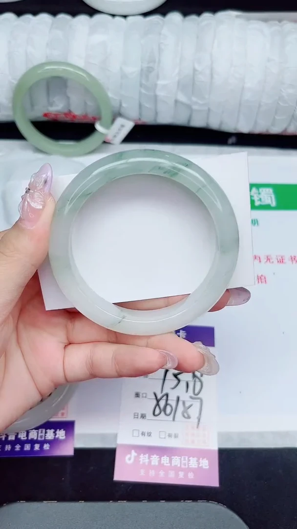 未镶嵌手镯石英质玉167-56/57