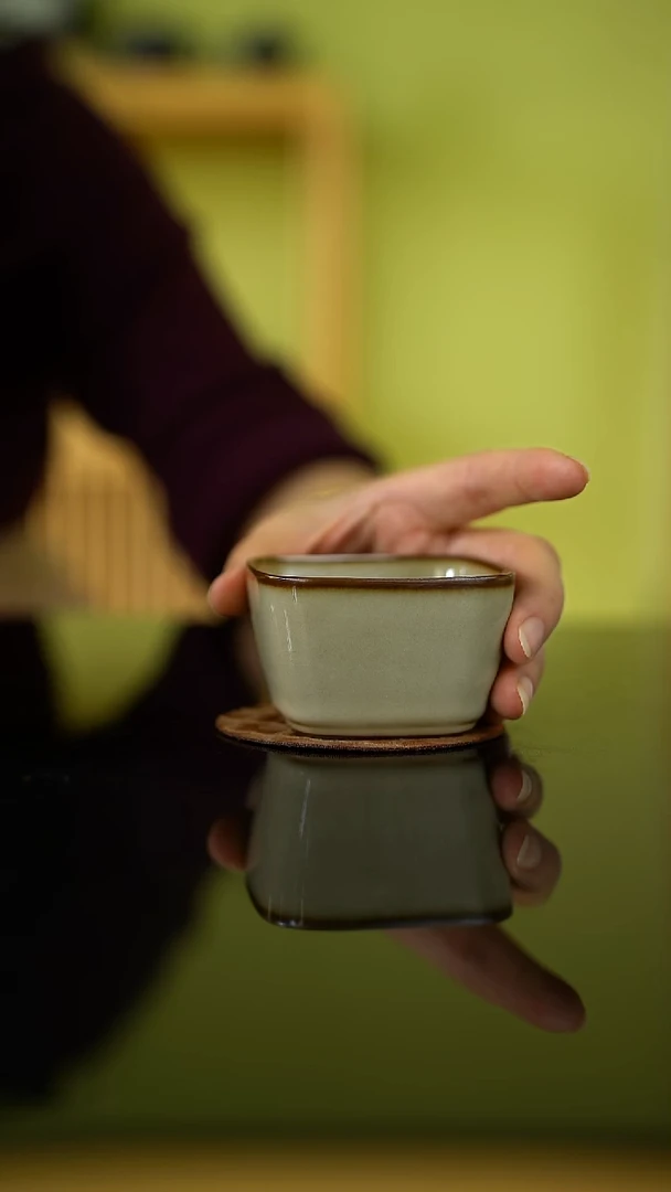 瓷土人斋-四方杯