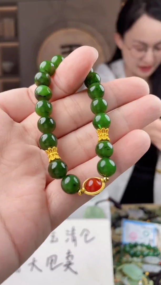 颈饰未镶嵌和田玉拍一发一，多样性发货