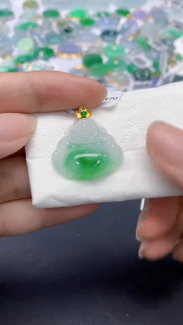 翡翠18K金镶嵌颈饰天然缅甸a货翡翠