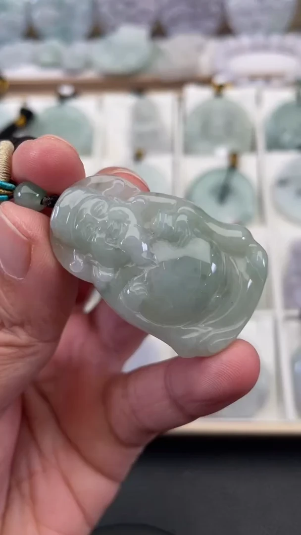 颈饰未镶嵌翡翠天然缅甸翡翠A货372