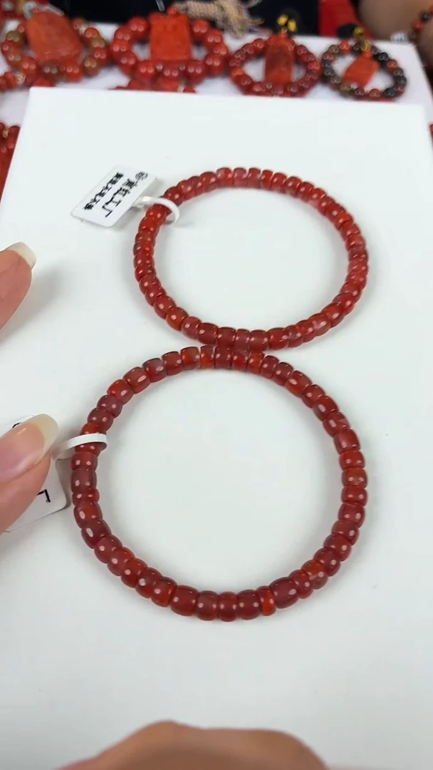 未镶嵌瓦西牛血药片手串5-6mm南红玛瑙（多样式发其一）