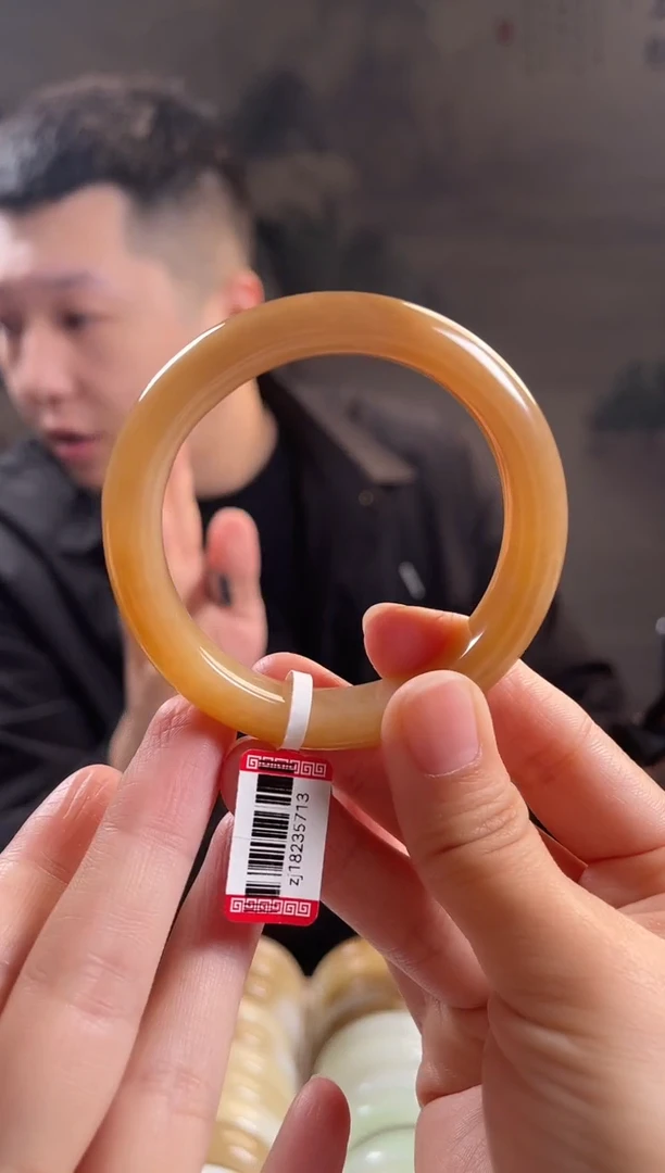 未镶嵌手镯和田玉53+圈口5713