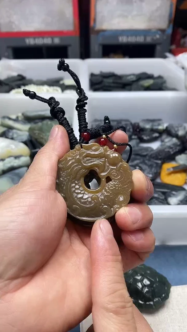 项链未镶嵌和田玉1